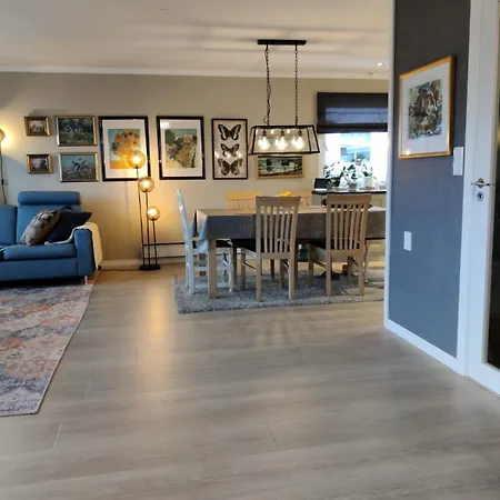 Nearby Bergen, Midtunlia 27d Semesterbostad