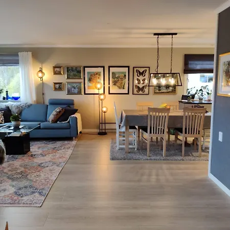 Nearby Bergen, Midtunlia 27d بيت للعطل برغن