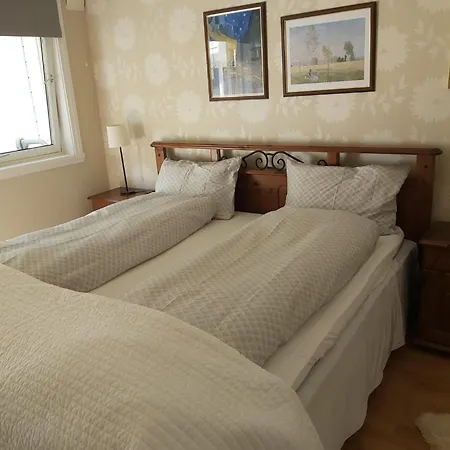 Nearby Bergen, Midtunlia 27d Semesterbostad