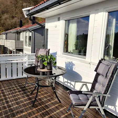 펜션 Nearby Bergen, Midtunlia 27d 베르겐