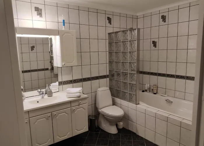 Nearby Bergen, Midtunlia 27d *